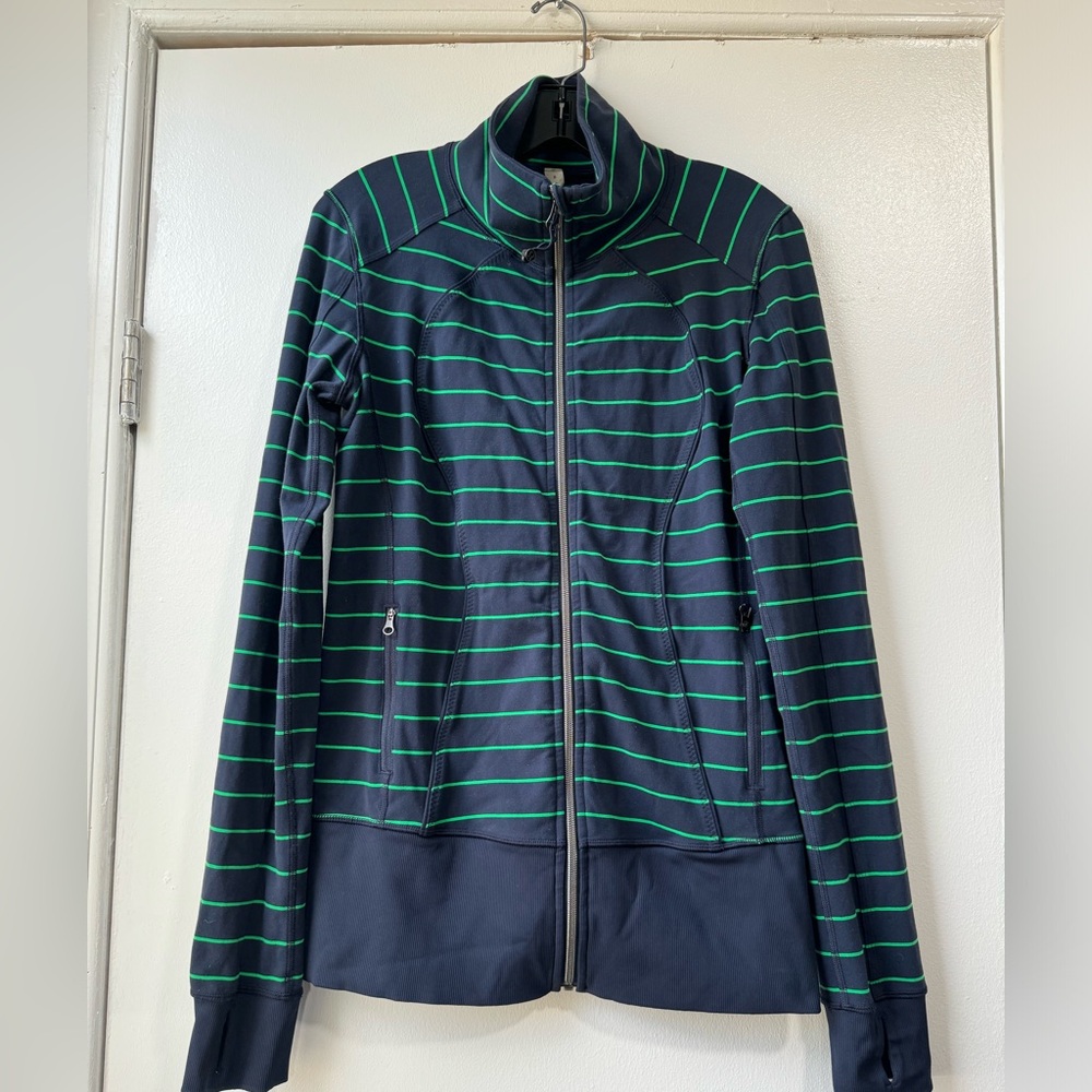 Lululemon Nice Asana Jacket Size 8